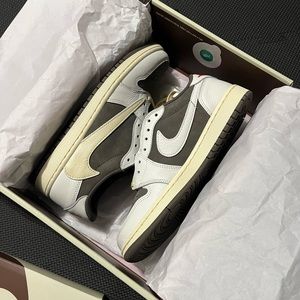 Travis Scott reverse mocha.